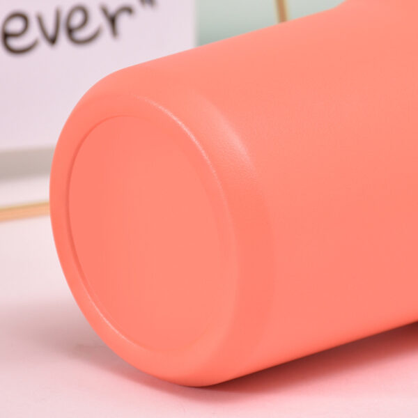 G26 30oz Tumbler with Handle and Flip Straw Lid - Image 3