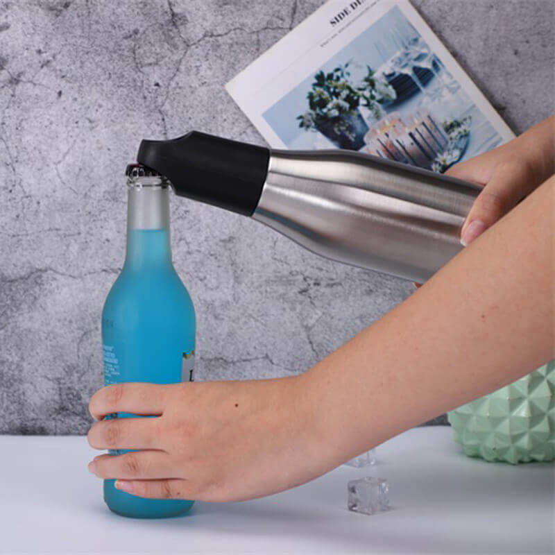 G67 Can Cooler With Opener 4 G67 Can Cooler With Opener - Image 4